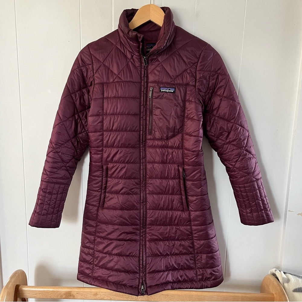 Patagonia Radalie Parka Light Balsamic 27695 Purple Puffer Coat Jacket Long xs